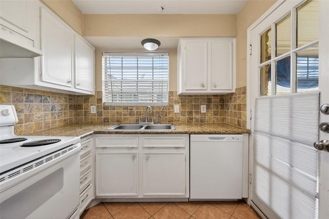 7900 Westheimer Road 112, Houston, TX 77063