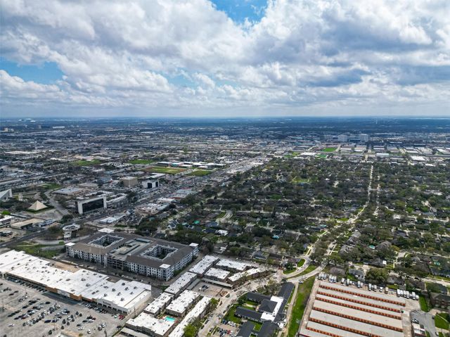 7900 Westheimer Road 112, Houston, TX 77063