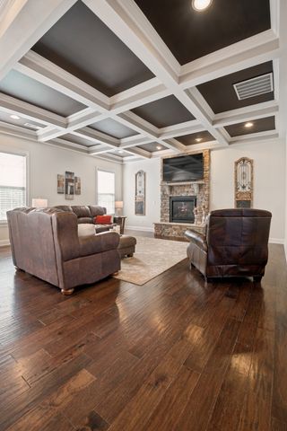 6909 Guffee Ter, College Grove, TN 37046