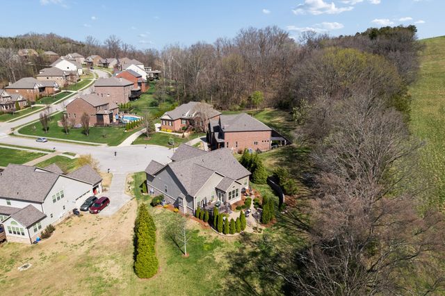 6909 Guffee Ter, College Grove, TN 37046