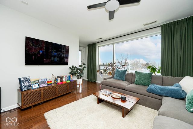 3101 E 10th Street, Indianapolis, IN 46201