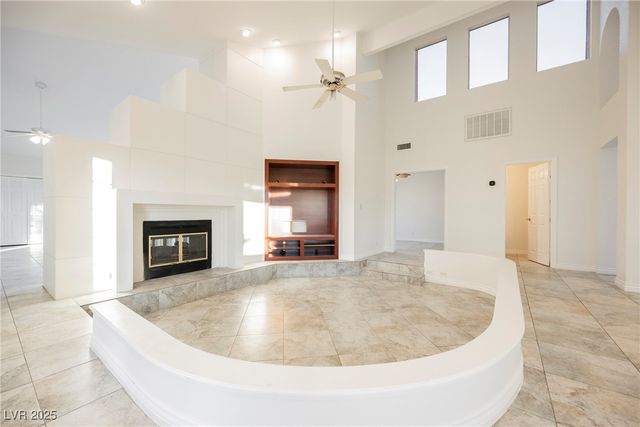 5925 Obannon Drive, Las Vegas, NV 89146