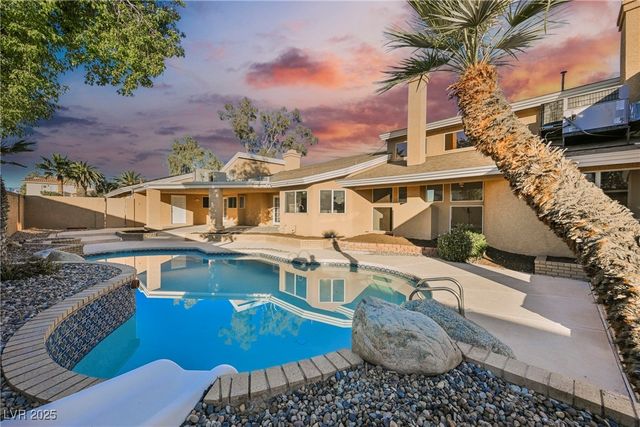 5925 Obannon Drive, Las Vegas, NV 89146