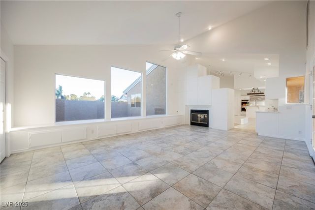 5925 Obannon Drive, Las Vegas, NV 89146