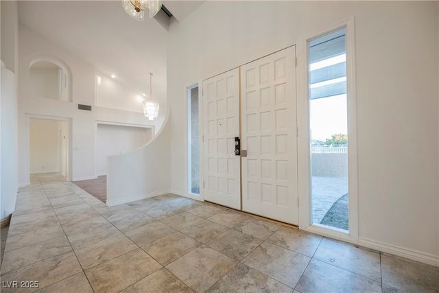 5925 Obannon Drive, Las Vegas, NV 89146