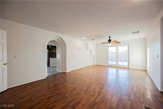 5925 Obannon Drive, Las Vegas, NV 89146