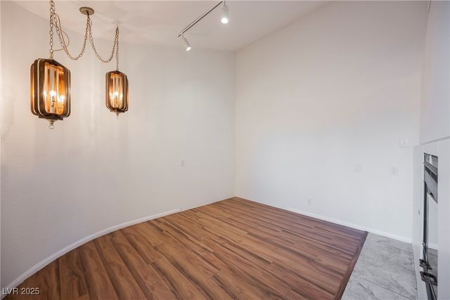 5925 Obannon Drive, Las Vegas, NV 89146