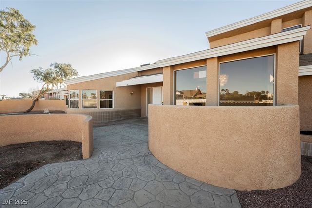 5925 Obannon Drive, Las Vegas, NV 89146