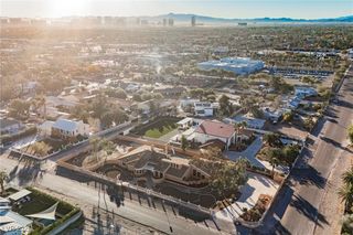 5925 Obannon Drive, Las Vegas, NV 89146