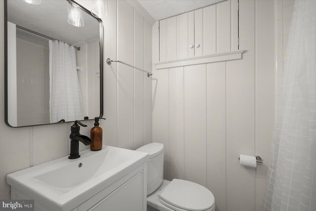 5706 ROCKMERE DR, Bethesda, MD 20816