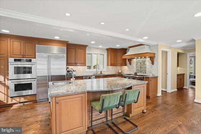5706 ROCKMERE DR, Bethesda, MD 20816