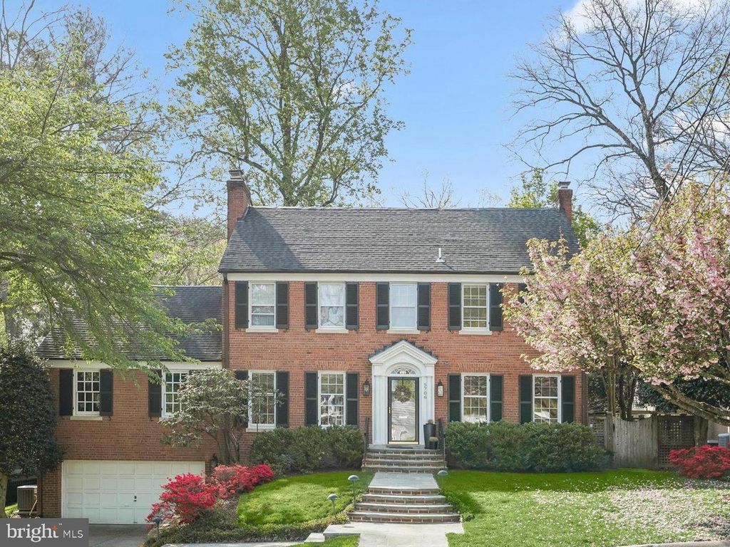 Image 2 of property listing at 5706 ROCKMERE DR, Bethesda, MD 20816