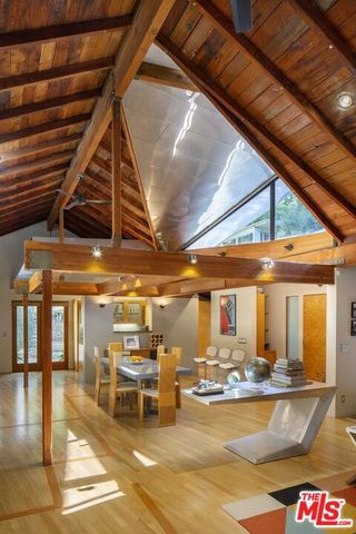 10335 Oletha Lane, Los Angeles, CA 90077