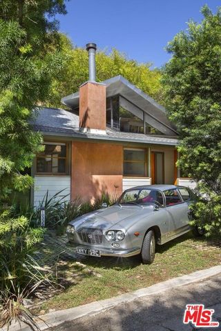 10335 Oletha Lane, Los Angeles, CA 90077