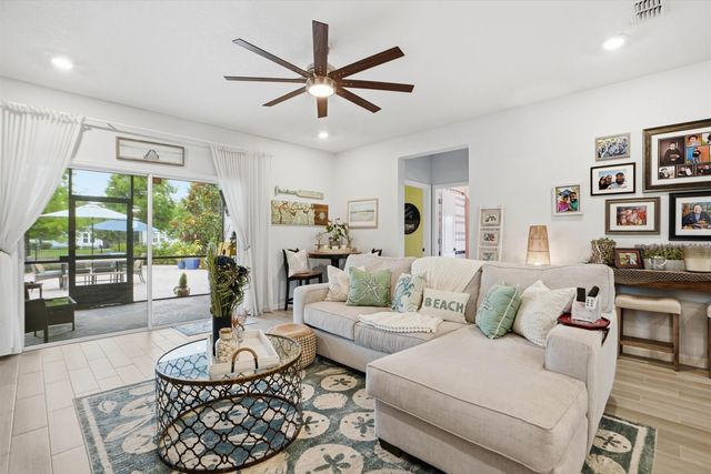 20 Trumpco Dr, St Augustine, FL 32092