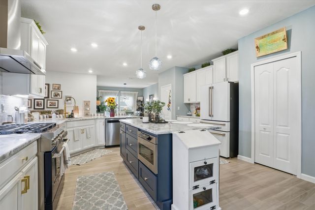 20 Trumpco Dr, St Augustine, FL 32092