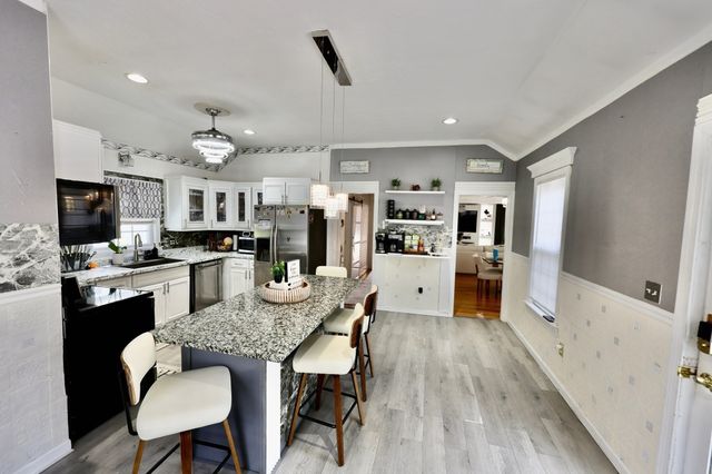 91 South St, Fitchburg, MA 01420
