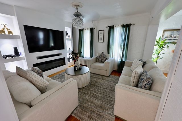 91 South St, Fitchburg, MA 01420