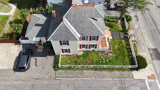 91 South St, Fitchburg, MA 01420