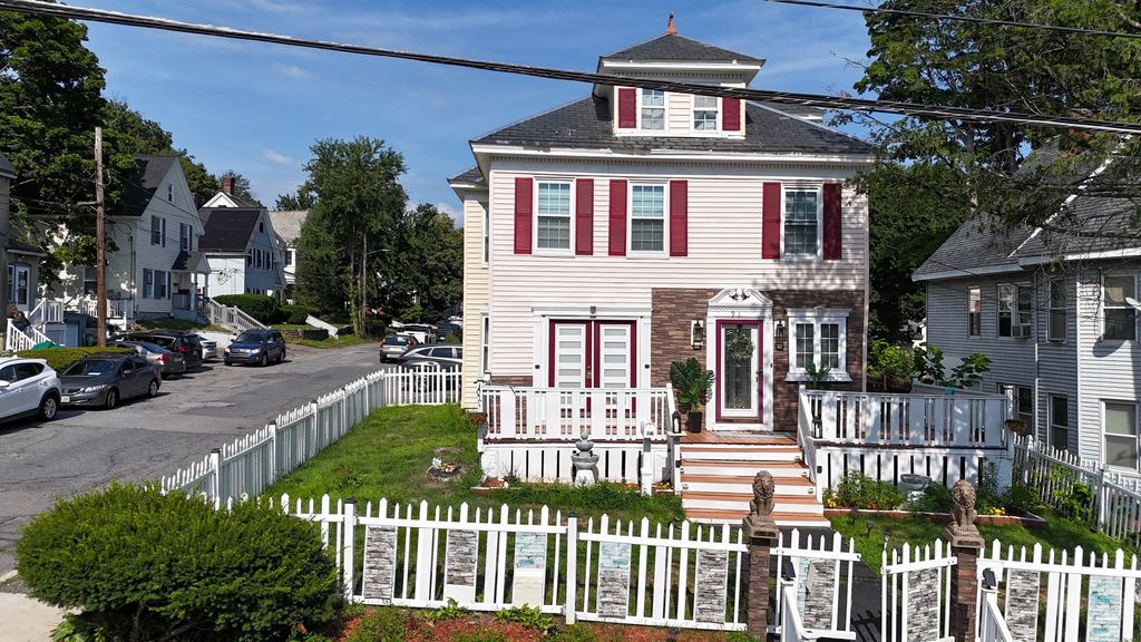 91 South St, Fitchburg, MA 01420