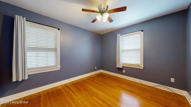 4502 Blenheim Rd, Louisville, KY 40207