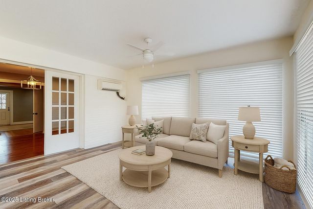 4502 Blenheim Rd, Louisville, KY 40207