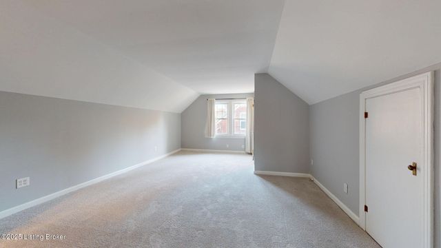 4502 Blenheim Rd, Louisville, KY 40207