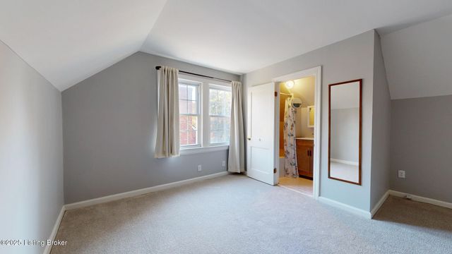 4502 Blenheim Rd, Louisville, KY 40207