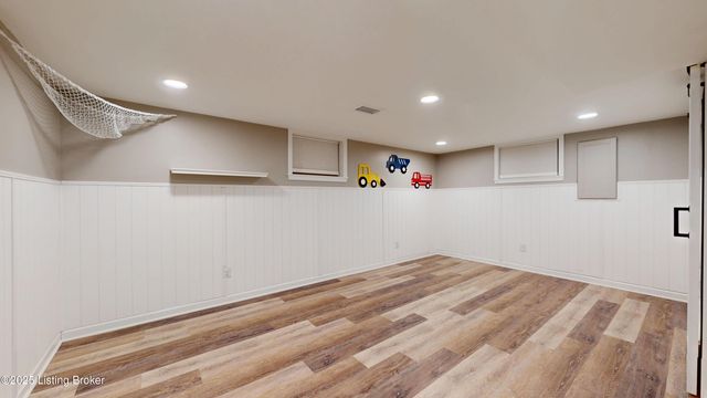 4502 Blenheim Rd, Louisville, KY 40207