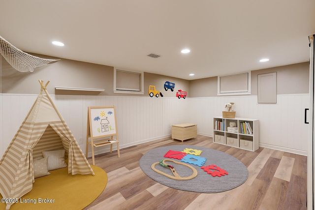 4502 Blenheim Rd, Louisville, KY 40207