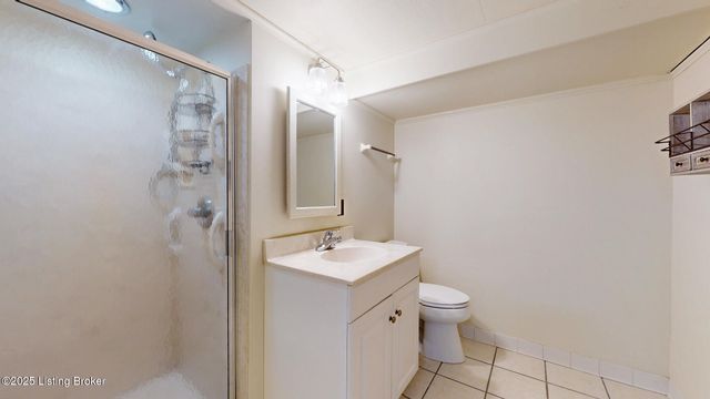 4502 Blenheim Rd, Louisville, KY 40207