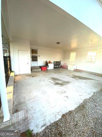 1016 Old Wadley Road, Swainsboro, GA 30401