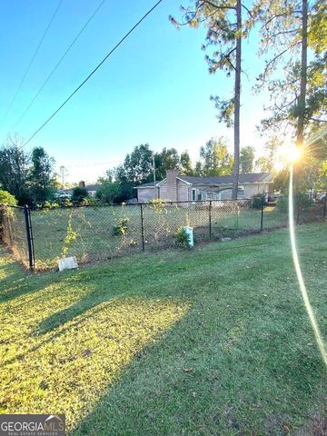 1016 Old Wadley Road, Swainsboro, GA 30401