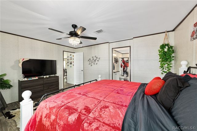 6791 W Holiday Street, Homosassa, FL 34446