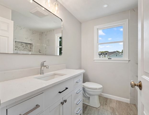 853 Washington Street 6, Canton, MA 02021