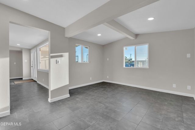 7125 BANANA TREE Lane, El Paso, TX 79915