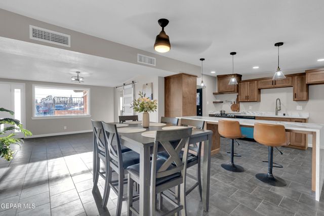 7125 BANANA TREE Lane, El Paso, TX 79915