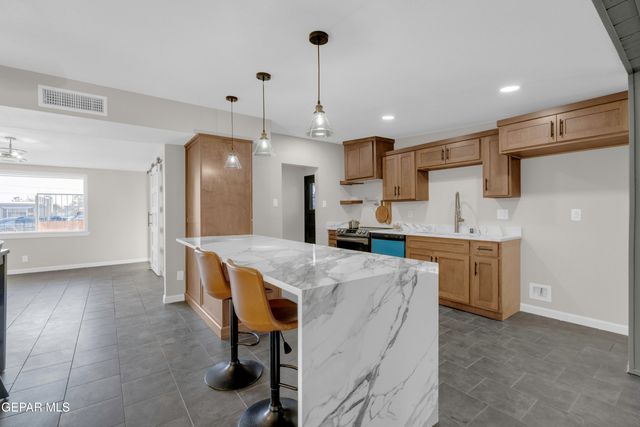 7125 BANANA TREE Lane, El Paso, TX 79915