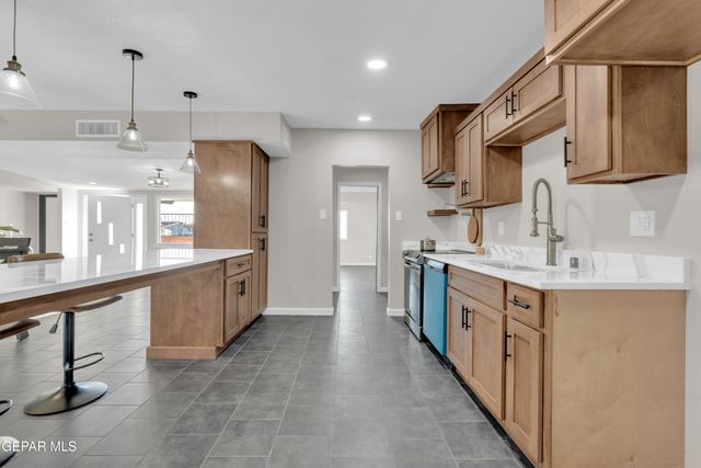 7125 BANANA TREE Lane, El Paso, TX 79915