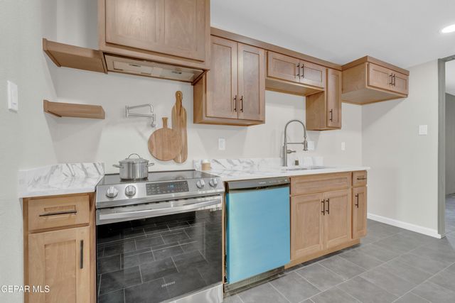 7125 BANANA TREE Lane, El Paso, TX 79915