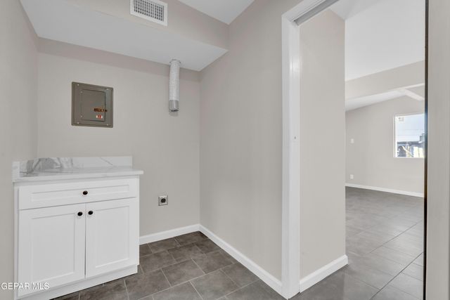 7125 BANANA TREE Lane, El Paso, TX 79915