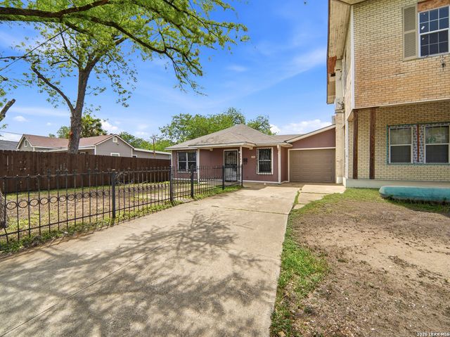 1301 S Palmetto, San Antonio, TX 78210