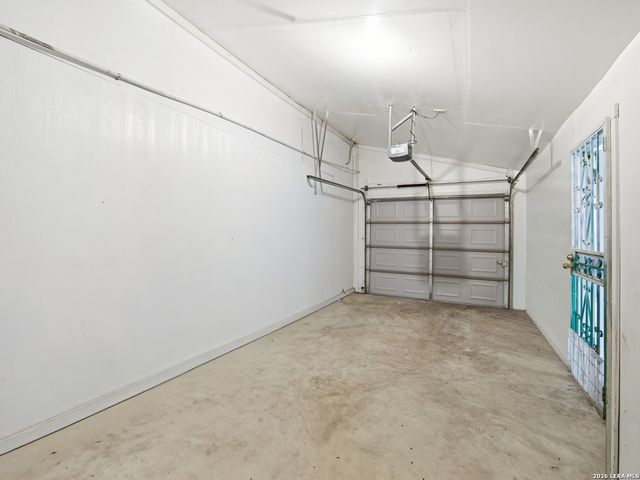 1301 S Palmetto, San Antonio, TX 78210