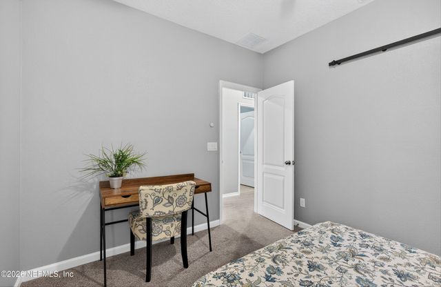 209 WILLOW RIDGE Drive, Jacksonville, FL 32081