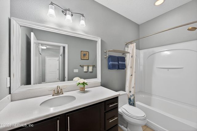 209 WILLOW RIDGE Drive, Jacksonville, FL 32081