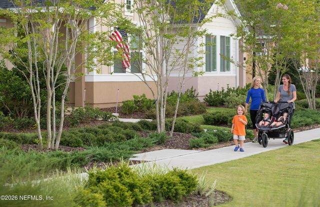 209 WILLOW RIDGE Drive, Jacksonville, FL 32081