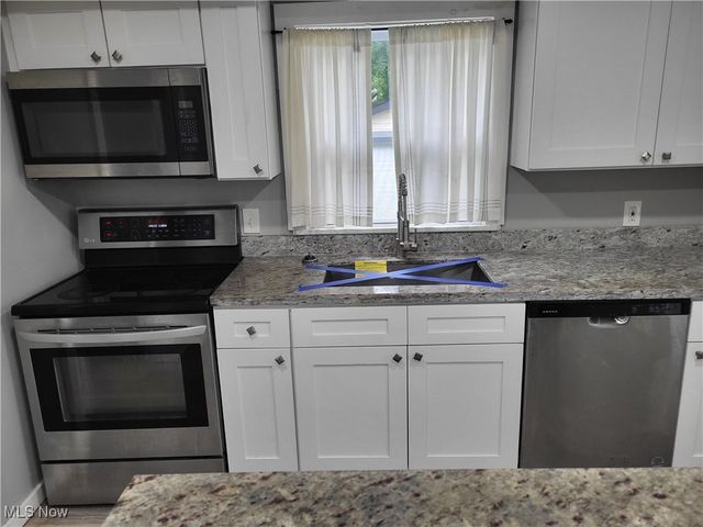 1548 Biltmore Road, Lyndhurst, OH 44124