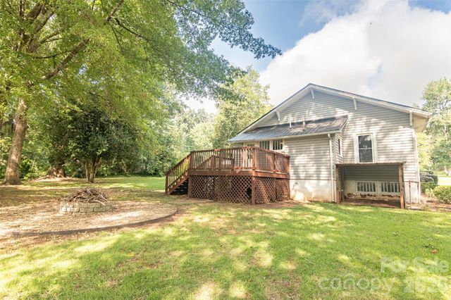 141 Edwards Street, Rutherfordton, NC 28139