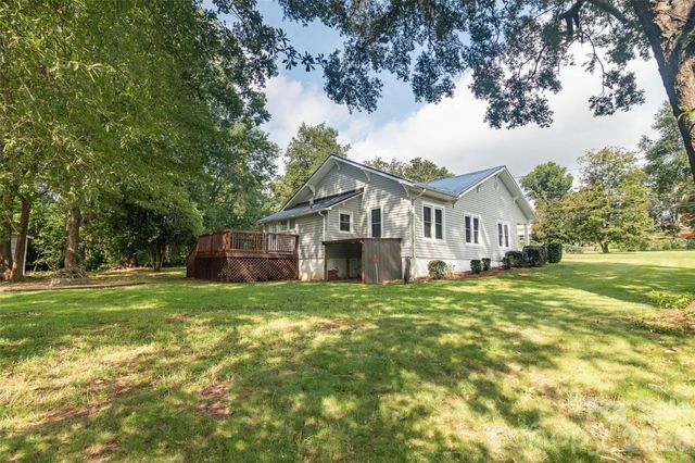 141 Edwards Street, Rutherfordton, NC 28139