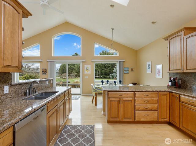 131 Buckhorn Road, Sequim, WA 98382